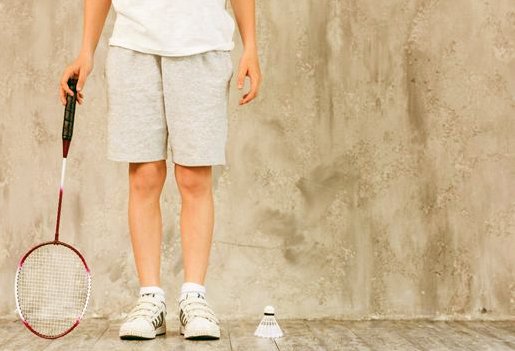 Ciri-Ciri Sepatu Badminton Asics