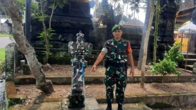 Babinsa Manduang Cek Pompa Hidram