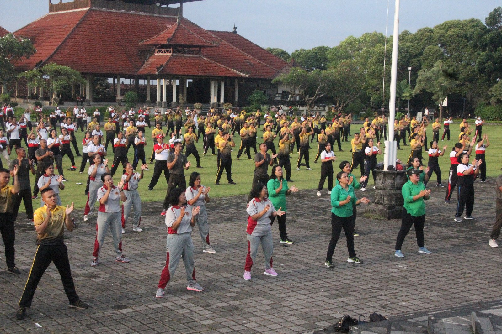 Kodim dan Pemkab Klungkung Olahraga Bareng