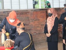 Gubernur Jatim Ambil Tanah dan Air Bumi Majapahit, Untuk Apa?