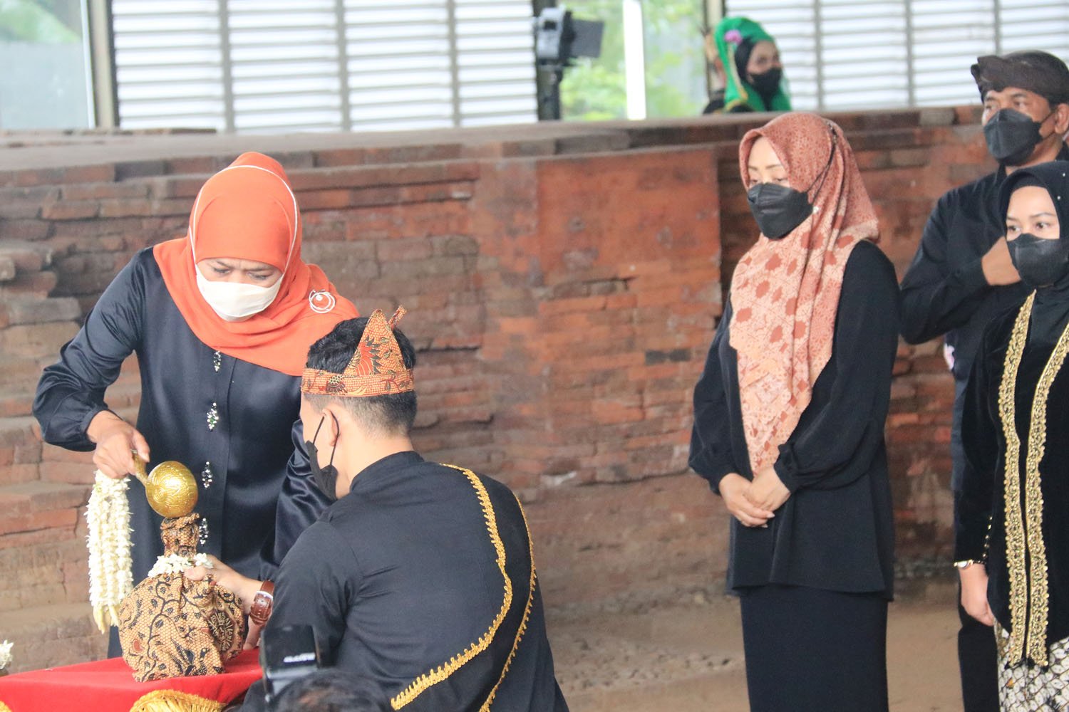 Gubernur Jatim Ambil Tanah dan Air Bumi Majapahit, Untuk Apa?