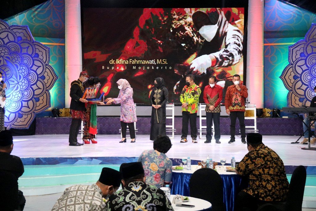 Sediakan Faskes Secara Cepat dan Berkualitas, Pemkab Mojokerto Raih Penghargaan