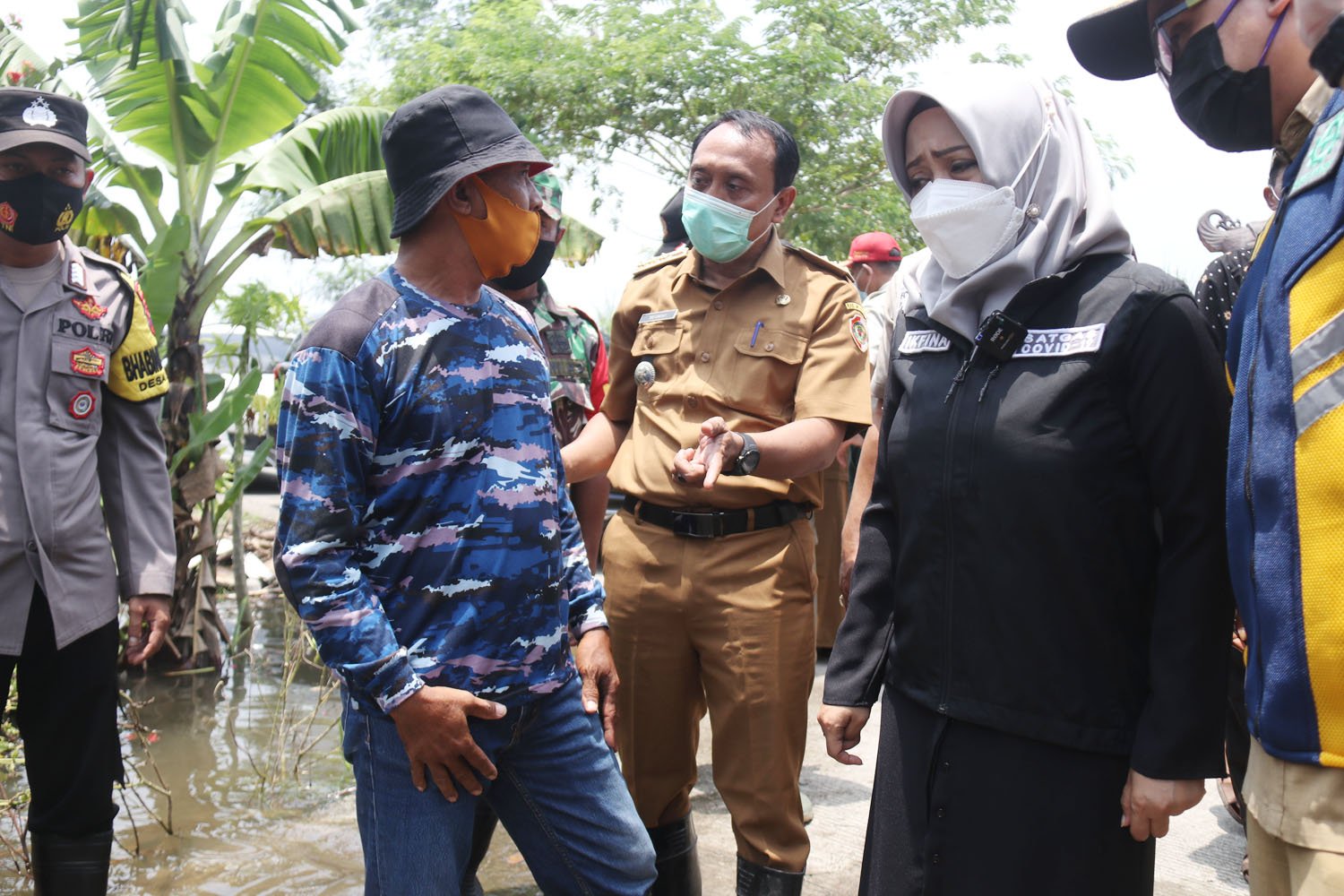 Banjir di Desa Betro dan Watesprojo, Bupati Ikfina Langsung Lakukan Hal ini