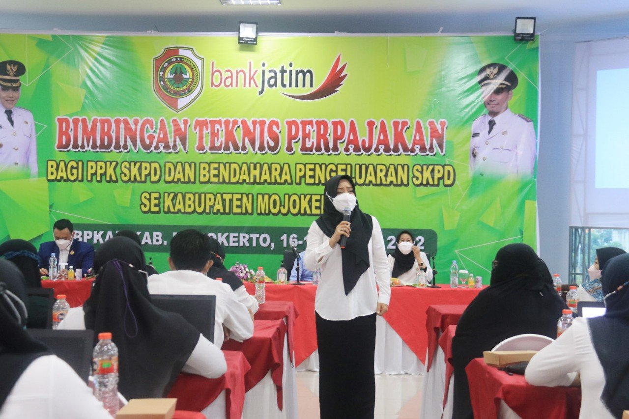 Bupati Mojokerto Buka Bimtek Pemungutan dan Pelaporan Perpajakan