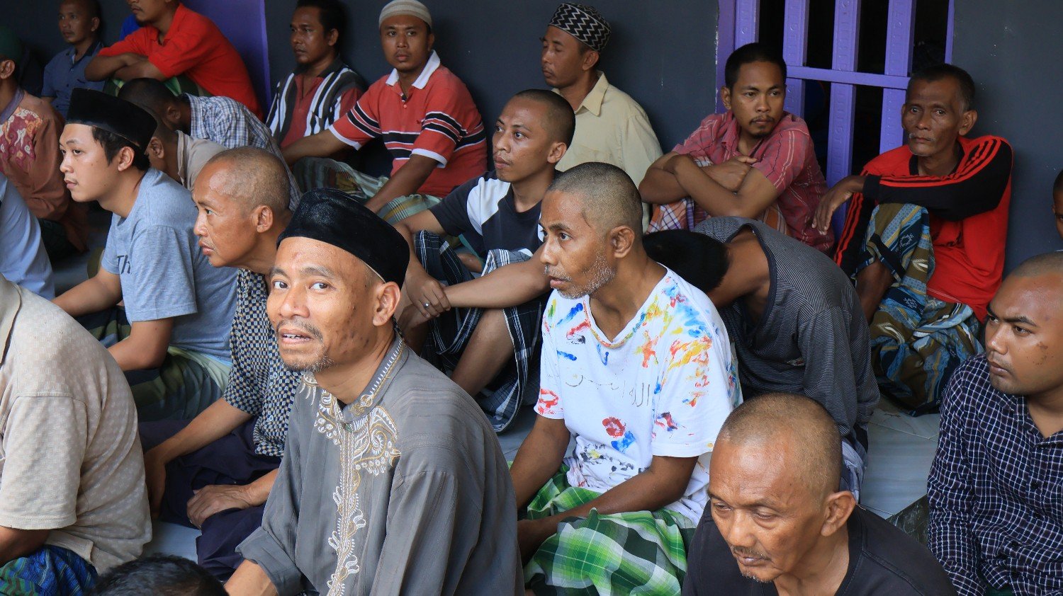 Jelang Peringatan HUT Ke-19 RSUD R.A. Basoeni, Bupati Ikfina Gelar Baksos Di Pondok 99