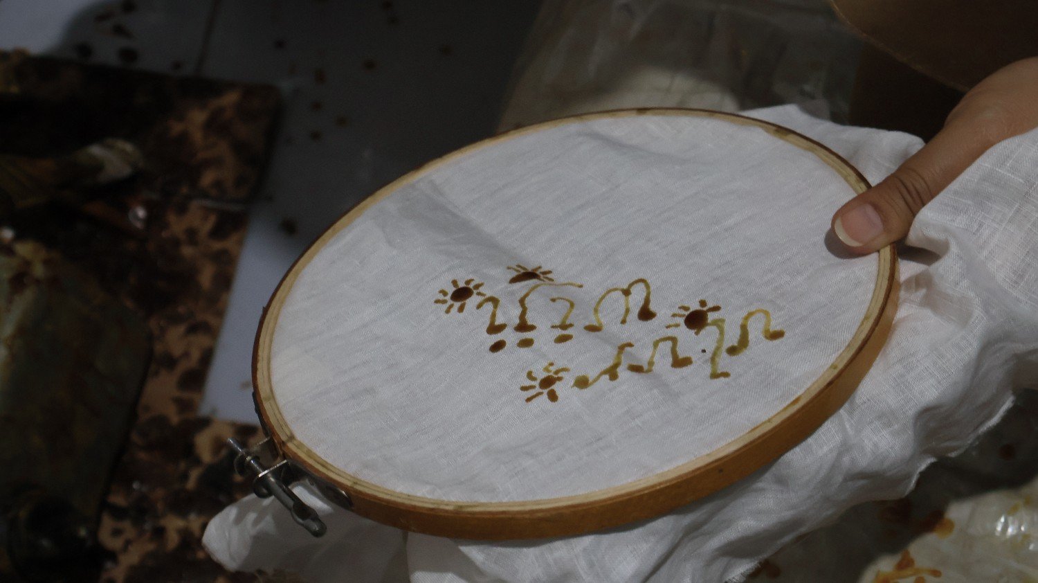 Bupati Ikfina Ajak Masyarakat Viralkan Batik Ulur Wiji