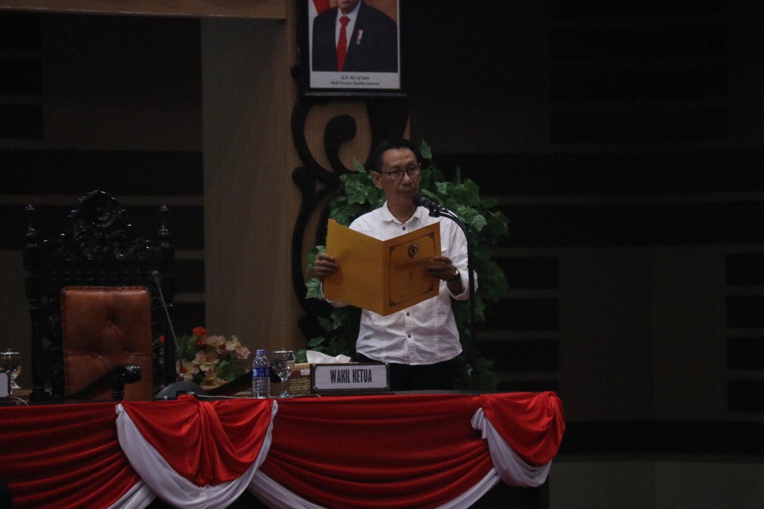 Hadiri Rapat Paripurna DPRD Kabupaten Mojokerto, Bupati Ikfina Sampaikan Pertanggungjawaban PAPBD Atas Rancangan Peraturan Daerah