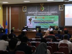 Hadiri Pengukuhan Dan Pembinaan Karang Taruna Kecamatan Sooko, Bupati Ikfina Komitmen Berdayakan Karang Taruna
