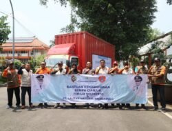 Bupati Ikfina Berangkatkan Bansos untuk Warga Cianjur