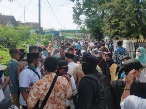 Antusias Warga Kedungmaling Menyambut Paslon IKBAR Sungguh Luar Biasa