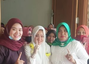 Dokter Ikfina Sapa Warga Beratwetan RT 03 RW 08