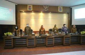 Ning Ita Membuka FGD Pemulihan Ekonomi Dampak Covid-19