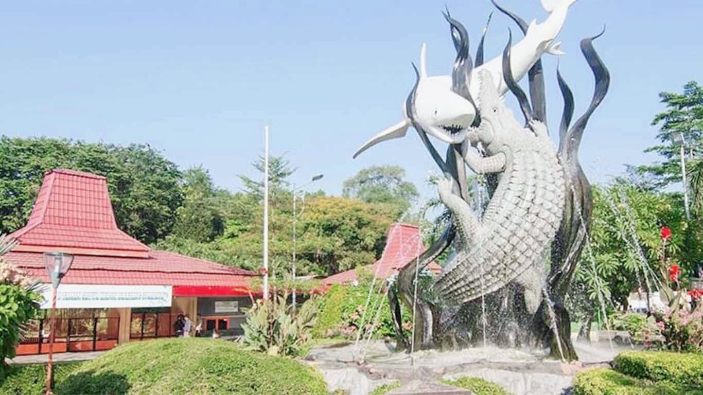 Hari ini, Ada 4.988 Pengunjung Berlibur di Kebun Binatang Surabaya
