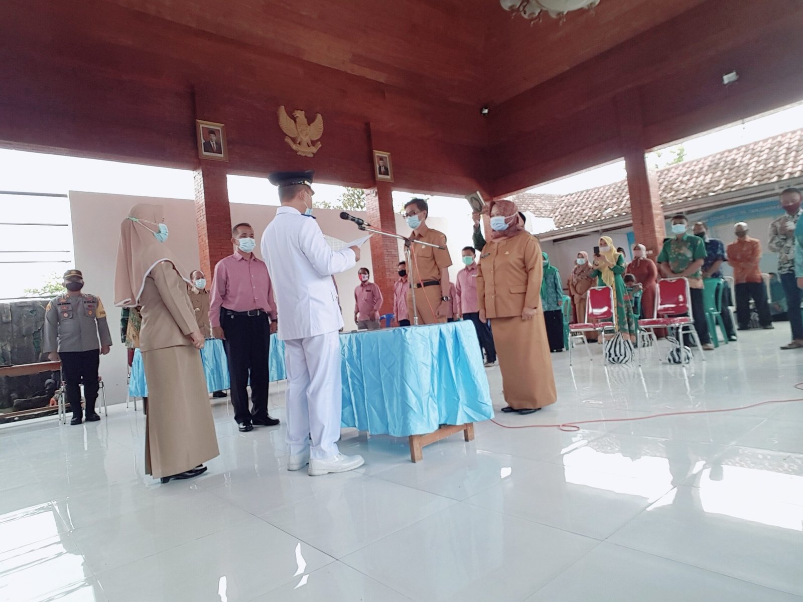 Kades Tanjungkenongo Melantik Kepala Seksi Pemerintahan & Kepala Seksi Kesejahteraan