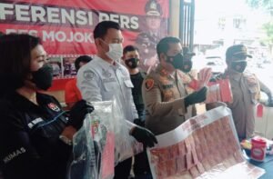 Uang Palsu Rp. 40 Juta Berhasil Diamankan Polres Mojokerto