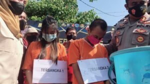 Tersangka Aborsi Mojokerto ini Ditangkap, Janin yang Mati Berusia 5 Bulan