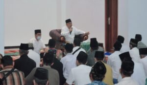 Buber dengan Bekisar Kutorejo, KH.Asep: AstraZeneca Terbuat dari Ginjal Bayi Manusia