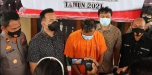 Pria ini Setubuhi Ibu Kandung dari Pacarnya