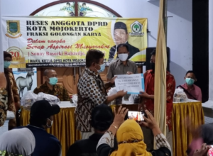 Sonny Basoeki Rahardjo Berikan Bantuan ini saat Reses di Gunung Gedangan