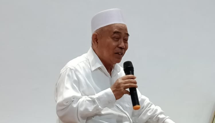 Buber dengan Bekisar Jatirejo, KH.Asep: Lantai Rumah Warga Mojokerto Harus Berkeramik