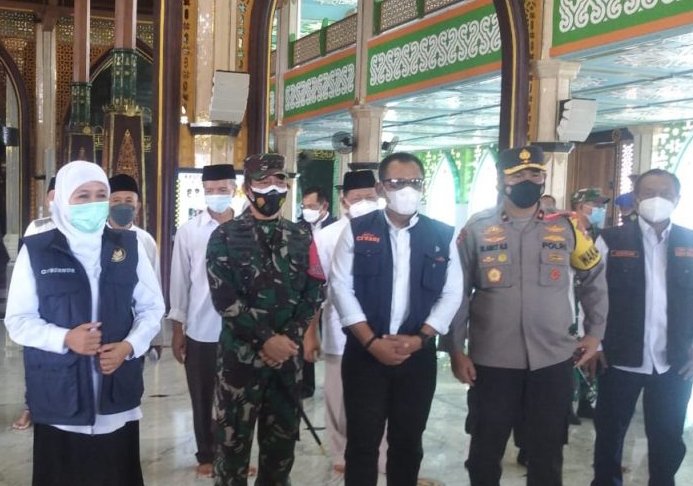 Khofifah Tinjau Kesiapan Takmir Masjid Agung Al-Fattah Kota Mojokerto