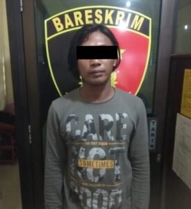 Pria di Mojokerto Nyaris Bunuh Tetangga dengan Sajam