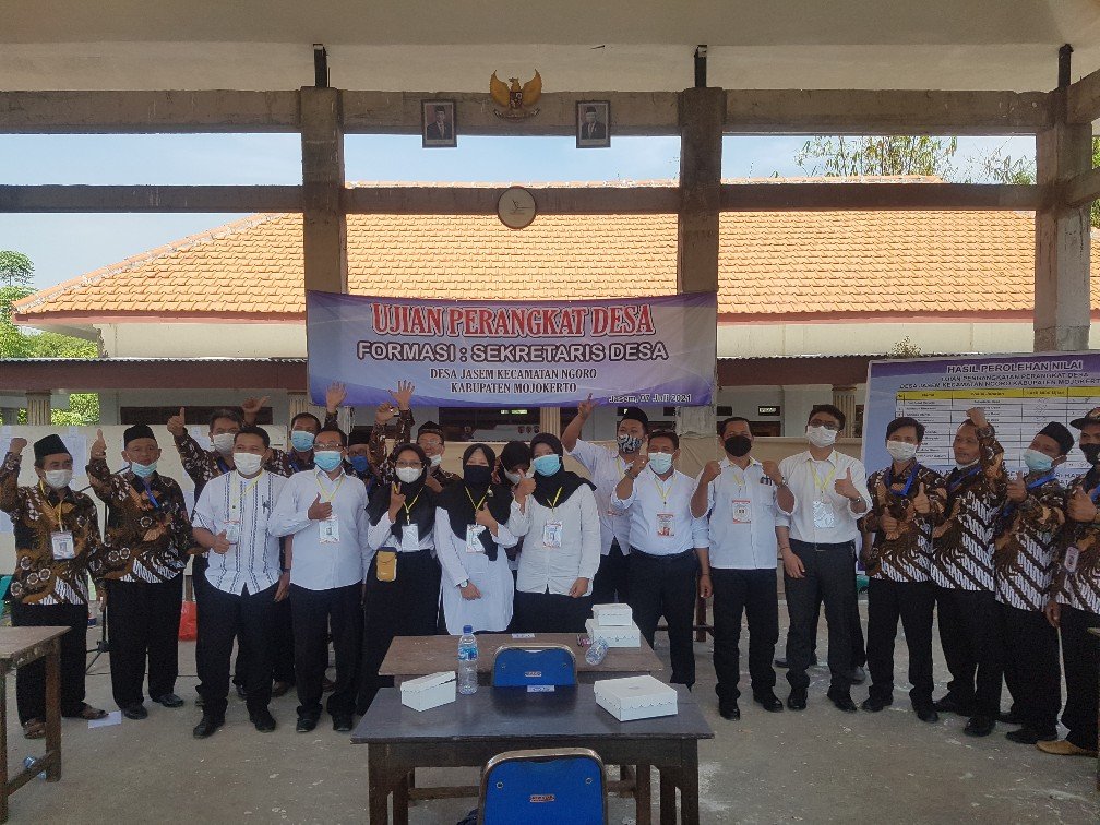 Uswatun Khasanah Terpilih Menjadi Sekretaris Desa Jasem