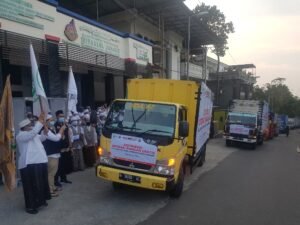 ACT Jatim Distribusikan 1000 Ton Beras dan 1000 Ekor Sapi