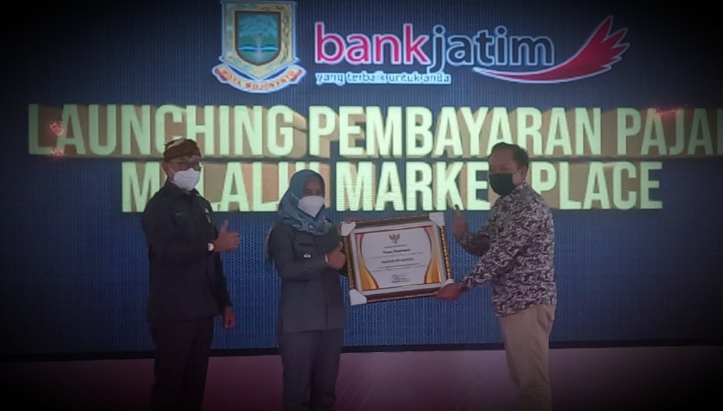 Di Acara Undian Gebyar PBB, Ning Ita Launching Pembayaran PBB Melalui Marketplace