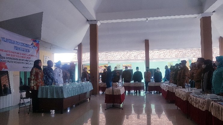 Kepala Desa Sumbergirang Melantik 3 Perangkat Desa Sekaligus