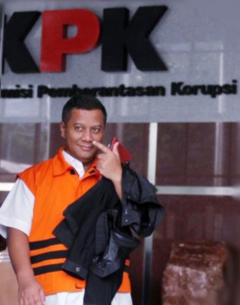 KPK Beri Kado Ulang Tahun yang Tak Terlupakan untuk Bupati Ikfina