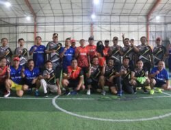 Camat Ngoro, Pungging dan Mojosari Inisiasikan Futsal Antar Kepala Desa