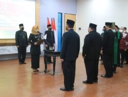 Bupati Ikfina Lantik Direktur RSUD R.A. Basoeni