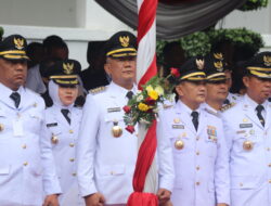 Bupati Mojokerto Ikuti Upacara Peringatan Hari Otoda Tahun 2024 Di Balai Kota Surabaya