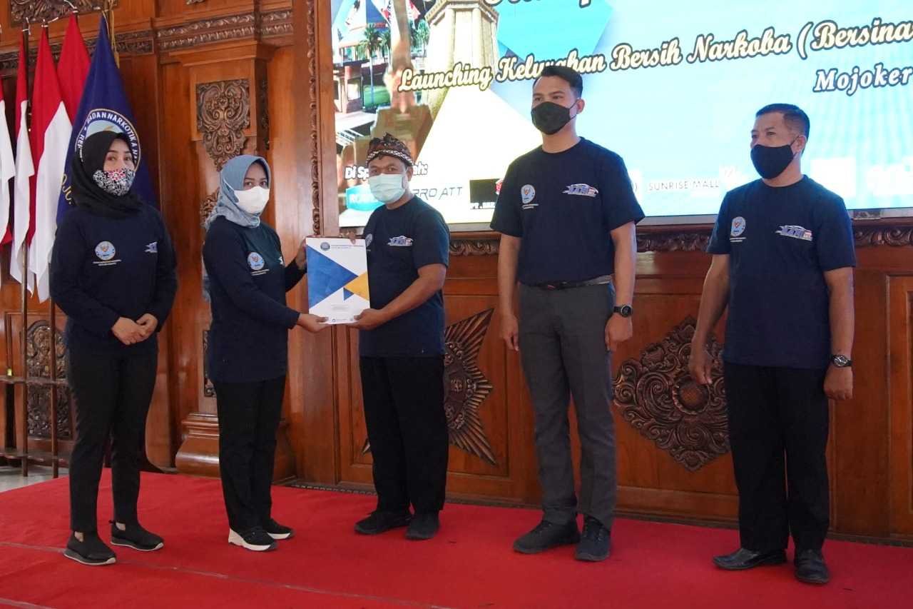 HANI 2022, Ning Ita Launching Tiga Kelurahan Bersih Narkoba