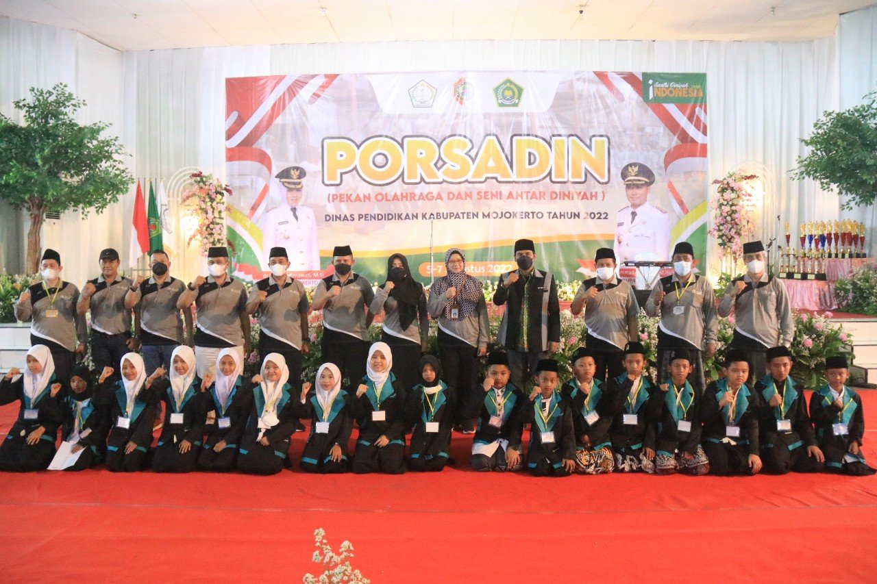 Bupati Mojokerto Buka Pekan Olah Raga dan Seni Santri Diniyah Takmiliyah