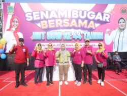 HUT Ke-44, GOW Kota Mojokerto Adakan Senam Bersama