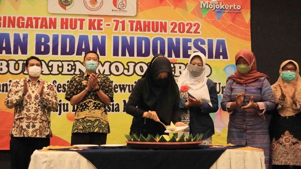 HUT IBI Ke-71, Ketua IBI Kabupaten Mojokerto Berpesan Bidan Itu Seperti Malaikat