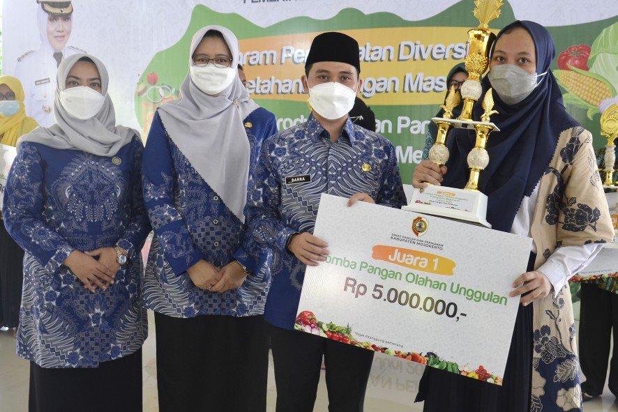 Lomba Produk Olahan Pangan Unggulan dan Cipta Menu B2SA Kabupaten Mojokerto