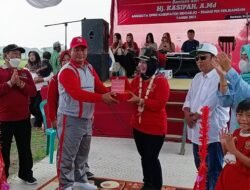 Anggota DPRD Sidoarjo Fraksi PDI Perjuangan Resmikan Jalan Betonisasi di Desa Randegan