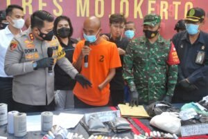 Polres Mojokerto Amankan 69,5 kg Serbuk Petasan dan 2237 Petasan Siap Pakai