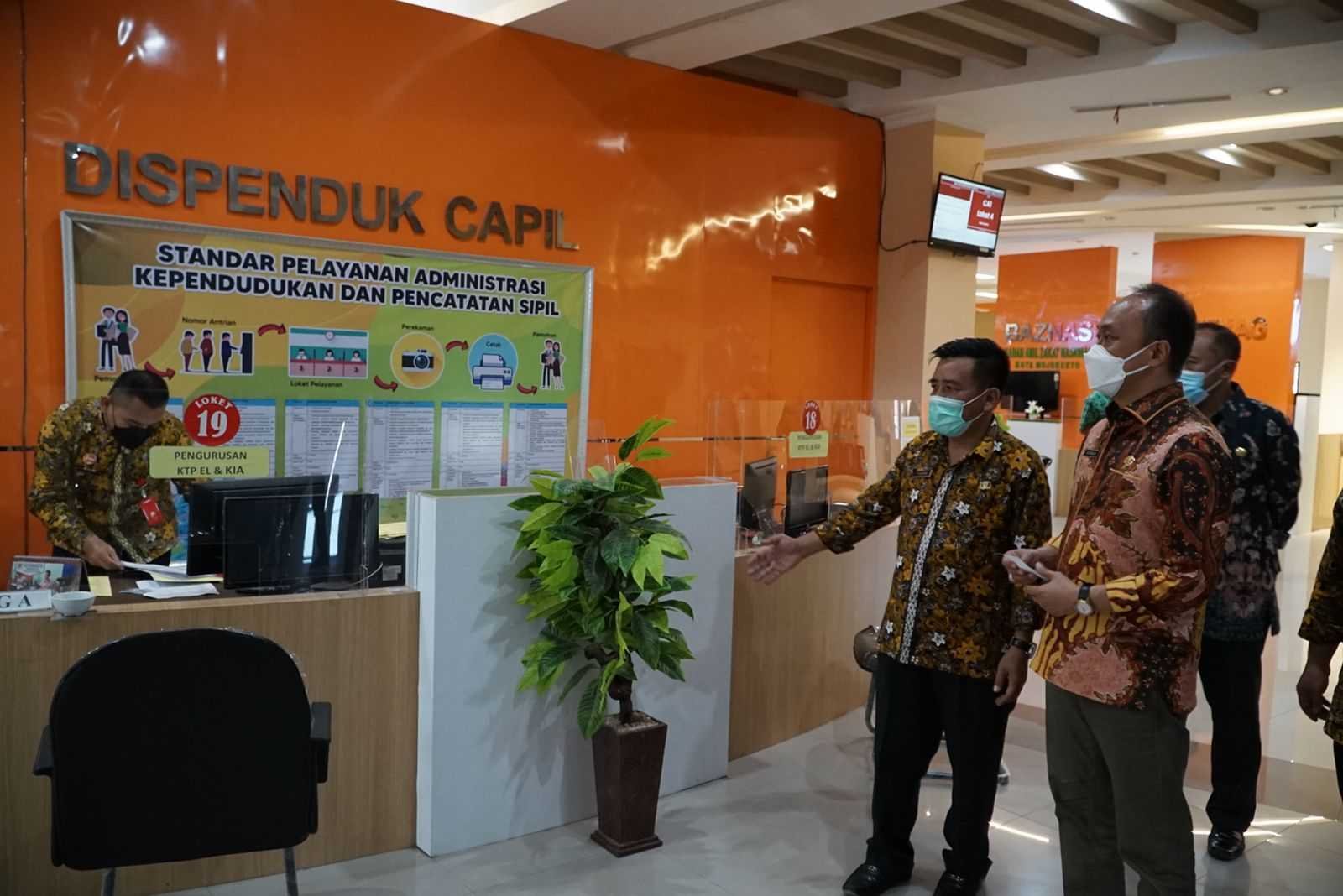 Dirjen Dukcapil Kemendagri Puji Kecepatan Layanan Adminduk Dispendukcapil Kota Mojokerto