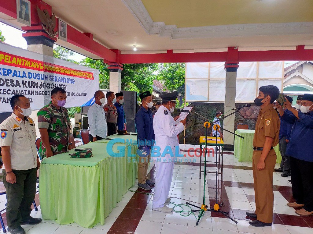 Kades Kunjorowesi Melantik Kepala Dusun Sekantong