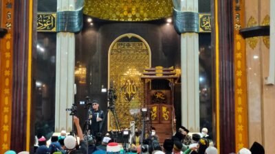 Peringatan Nuzulul Qur'an Bersama Gus Miftah dan Ning Ita Berlangsung Meriah