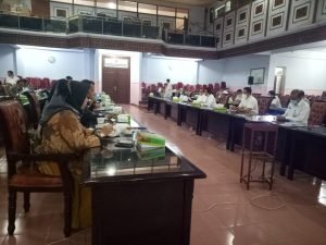 Banggar DPRD Kabupaten Mojokerto Bahas Raperda APBD 2021