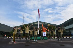 Jumat Sehat, Korem 082/CPYJ Senam Bersama