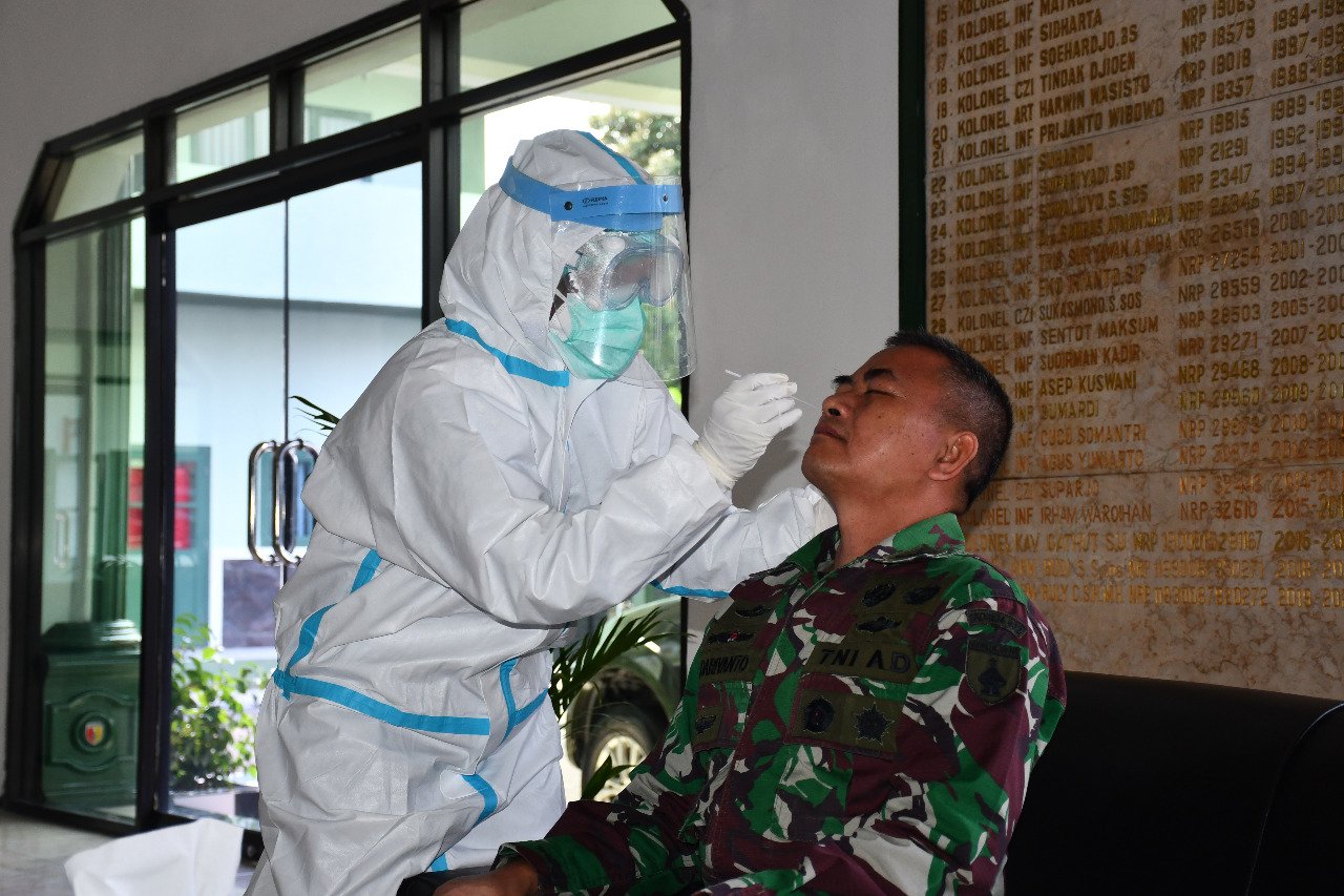 Perwira Korem 082/CPYJ Kembali Laksanakan Rapid Test Antigen