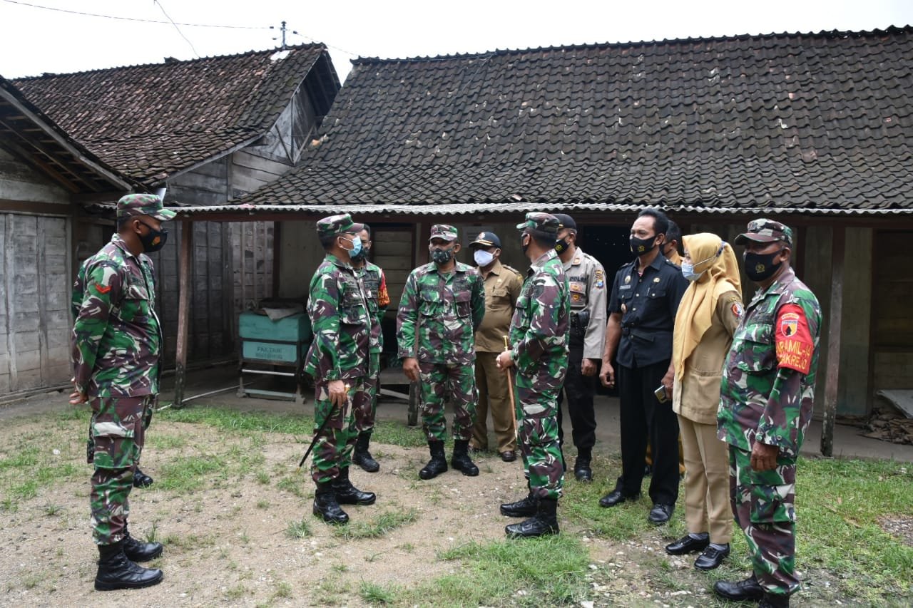 Tinjau Kesiapan TMMD Ke-110, Danrem 082/CPYJ Blusukan di Bojonegoro