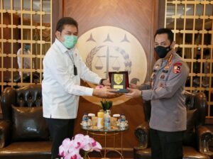Jaksa Agung Mengaku Bahagia Dikunjungi Kapolri