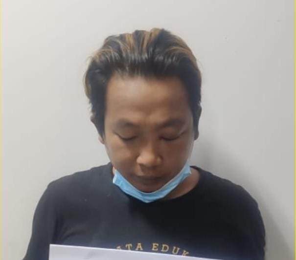 Polres Gresik Bongkar Sabu Didalam Wafer